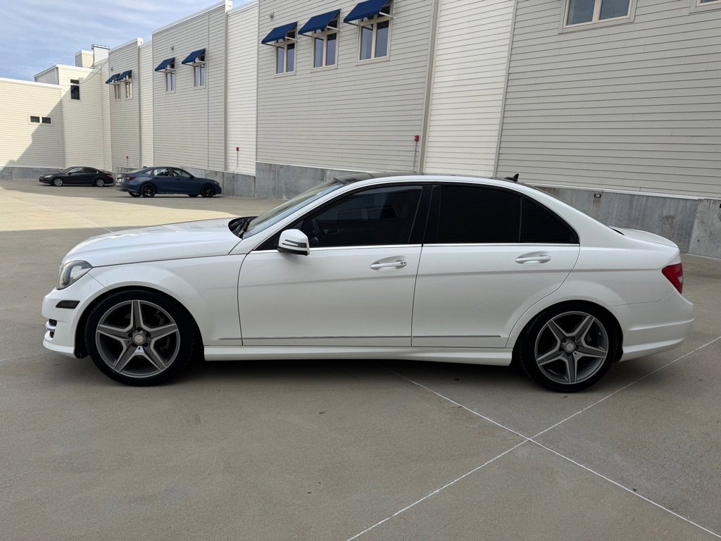 Used 2013 Mercedes-Benz C 350 Sport image 6