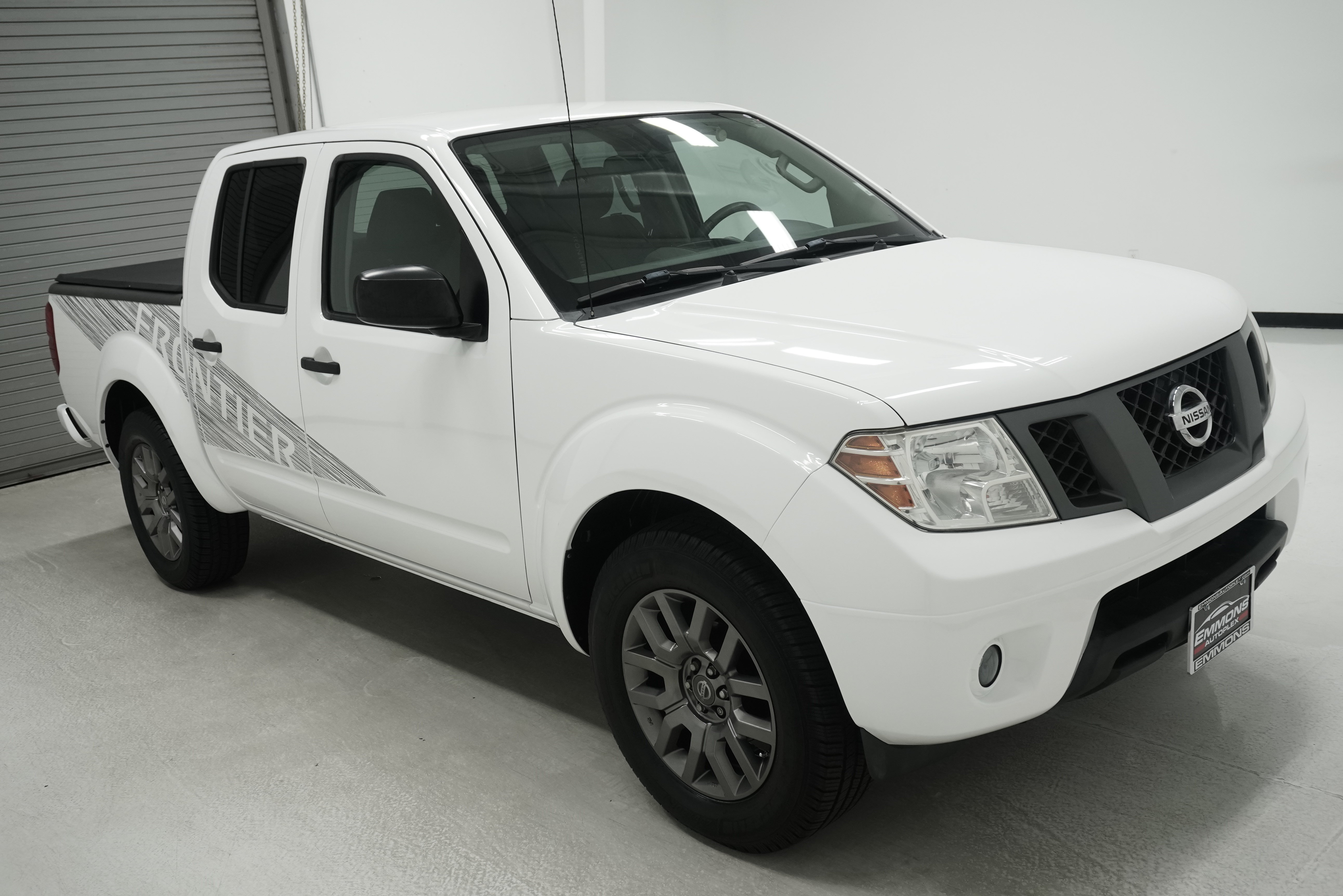 Used 2012 Nissan Frontier SV w/ Sport Appearance Pkg RWD image 3