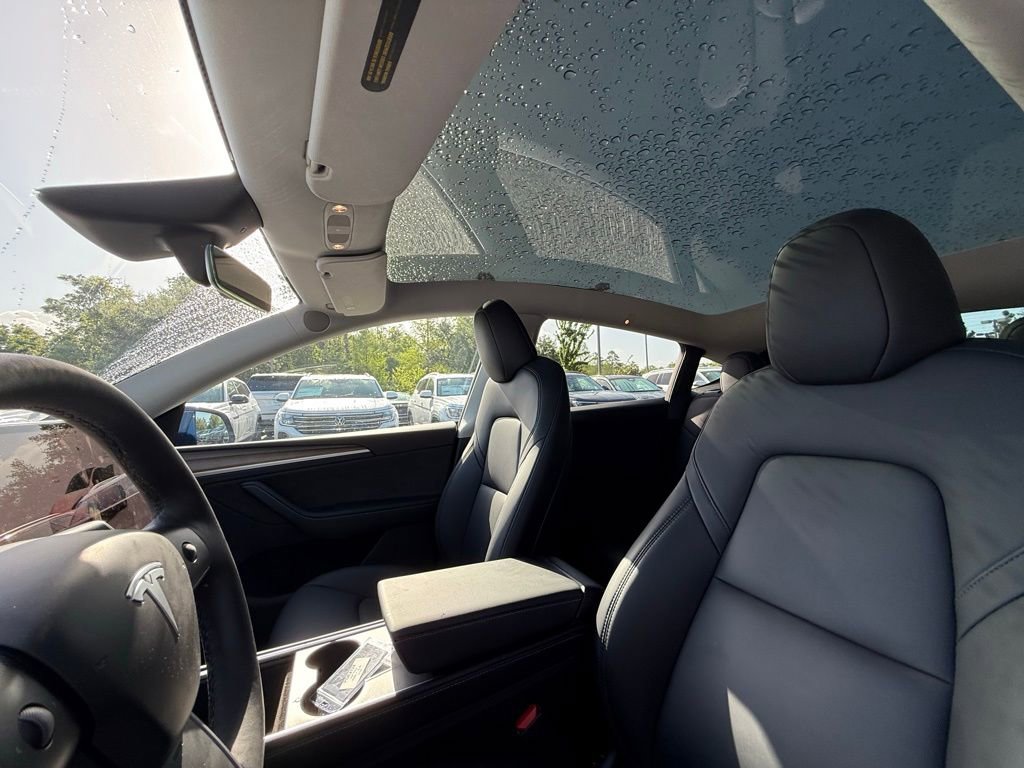 Used 2024 Tesla Model Y Long Range image 20