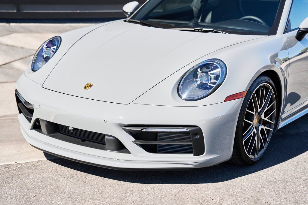 Used 2024 Porsche 911 Carrera 4S w/ Premium Package image 5