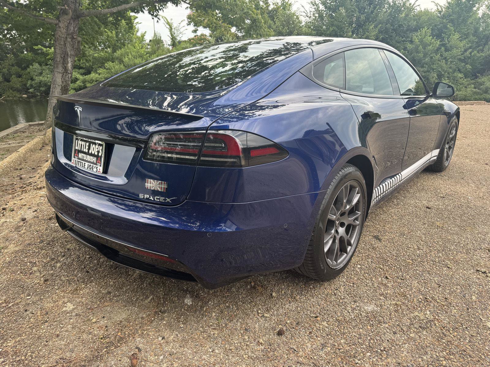 Used 2022 Tesla Model S Plaid AWD/4WD image 4