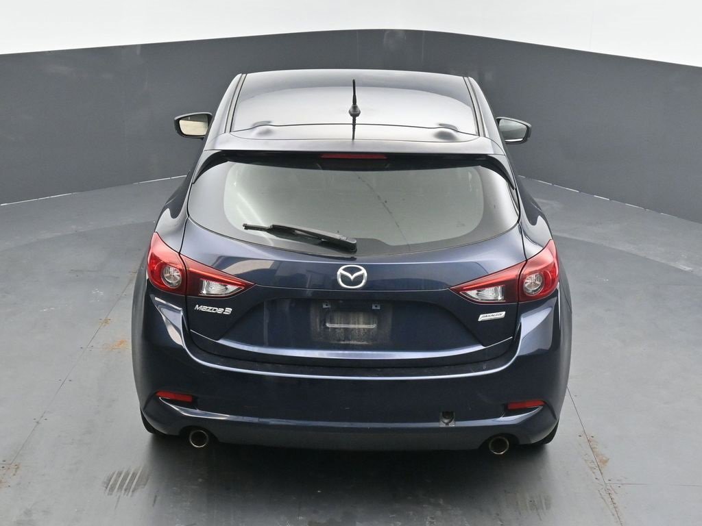 Used 2018 MAZDA MAZDA3 Touring image 16