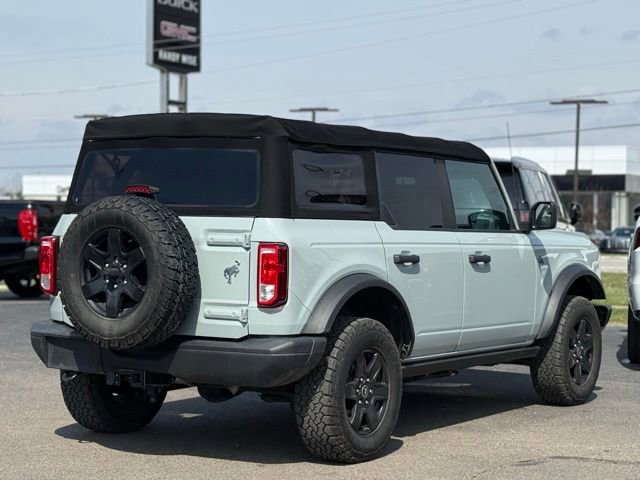 Used 2022 Ford Bronco Black Diamond image 39