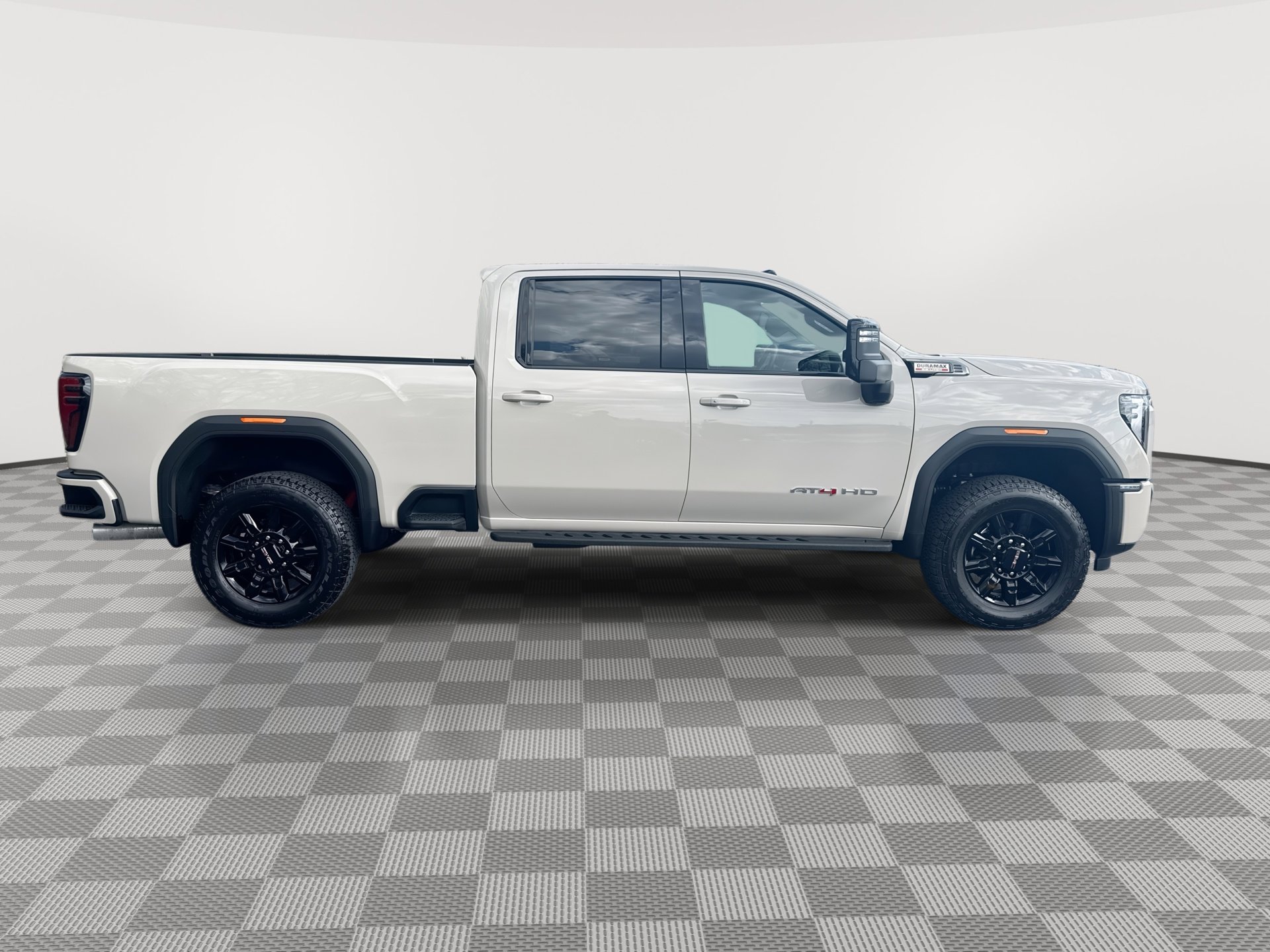 New 2026 GMC Sierra 2500 AT4 image 9