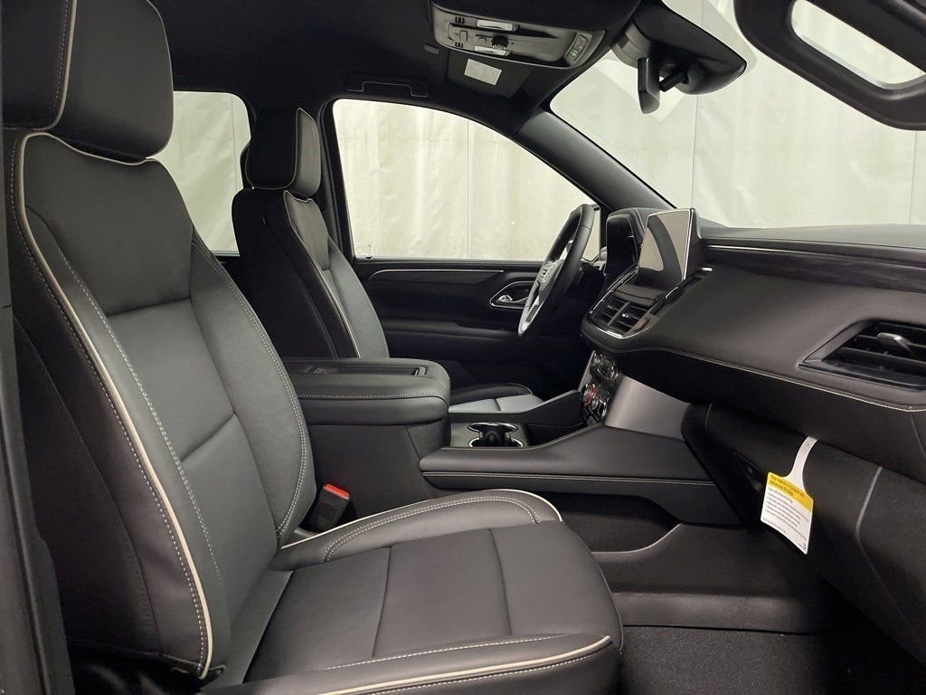 Used 2024 GMC Yukon XL SLT image 30