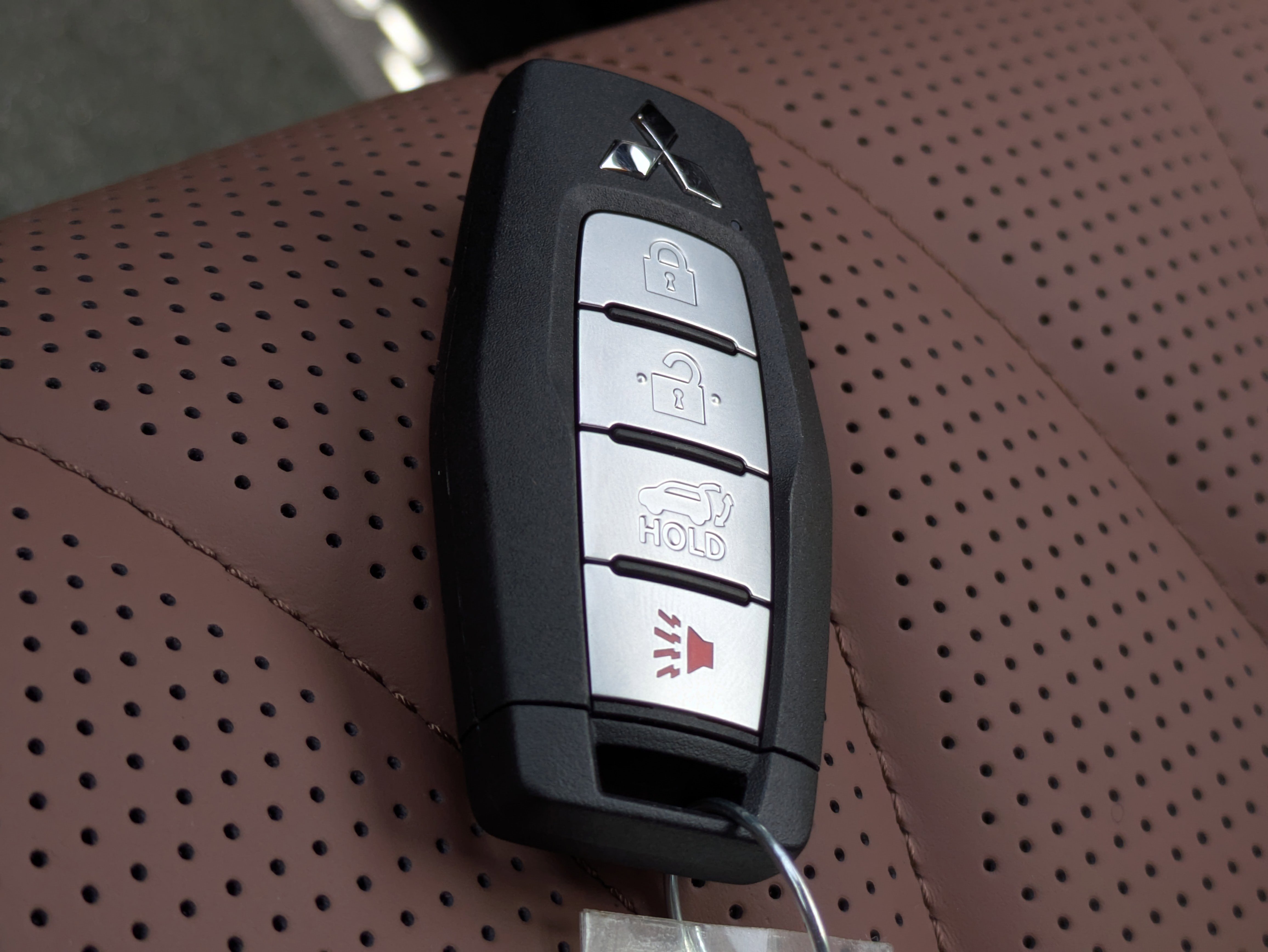 New 2025 Mitsubishi Outlander SEL image 37