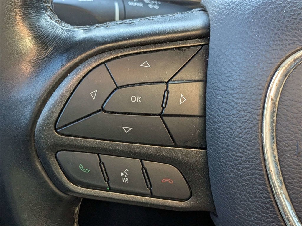 Used 2021 Dodge Challenger SXT image 22