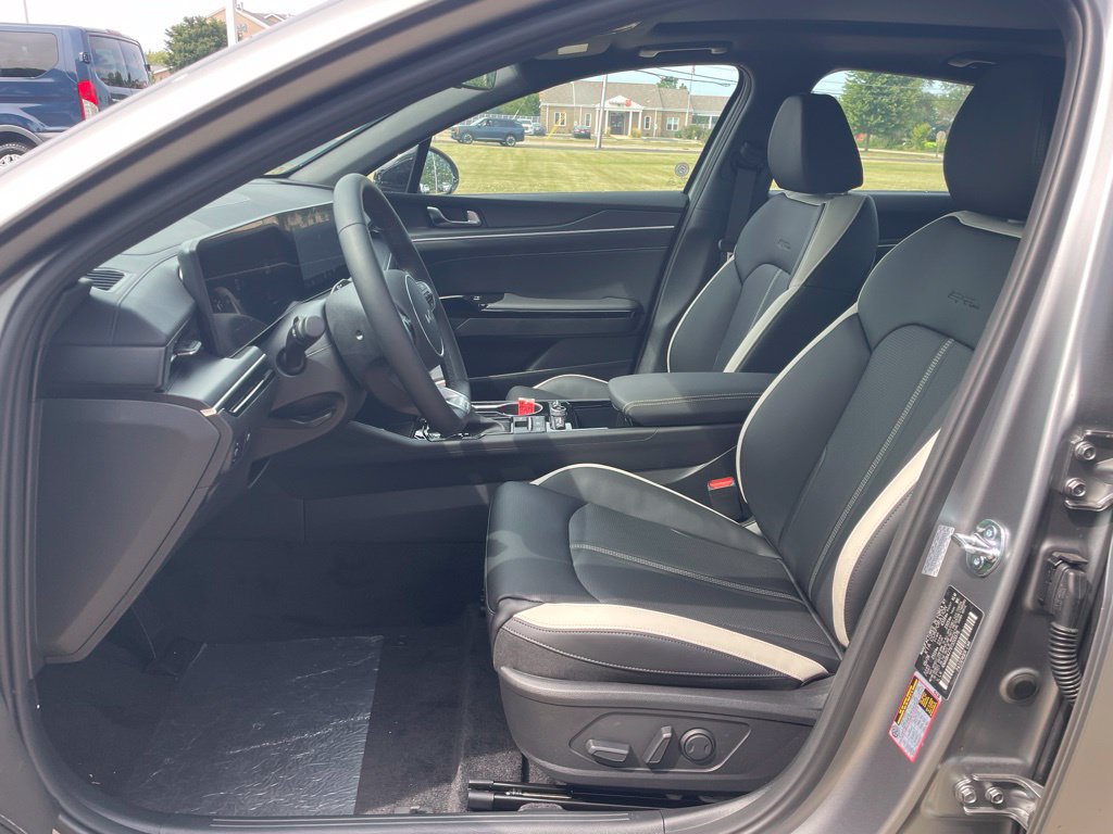 New 2026 Kia K5 GT-Line w/ GT-Line Premium Package AWD/4WD image 8