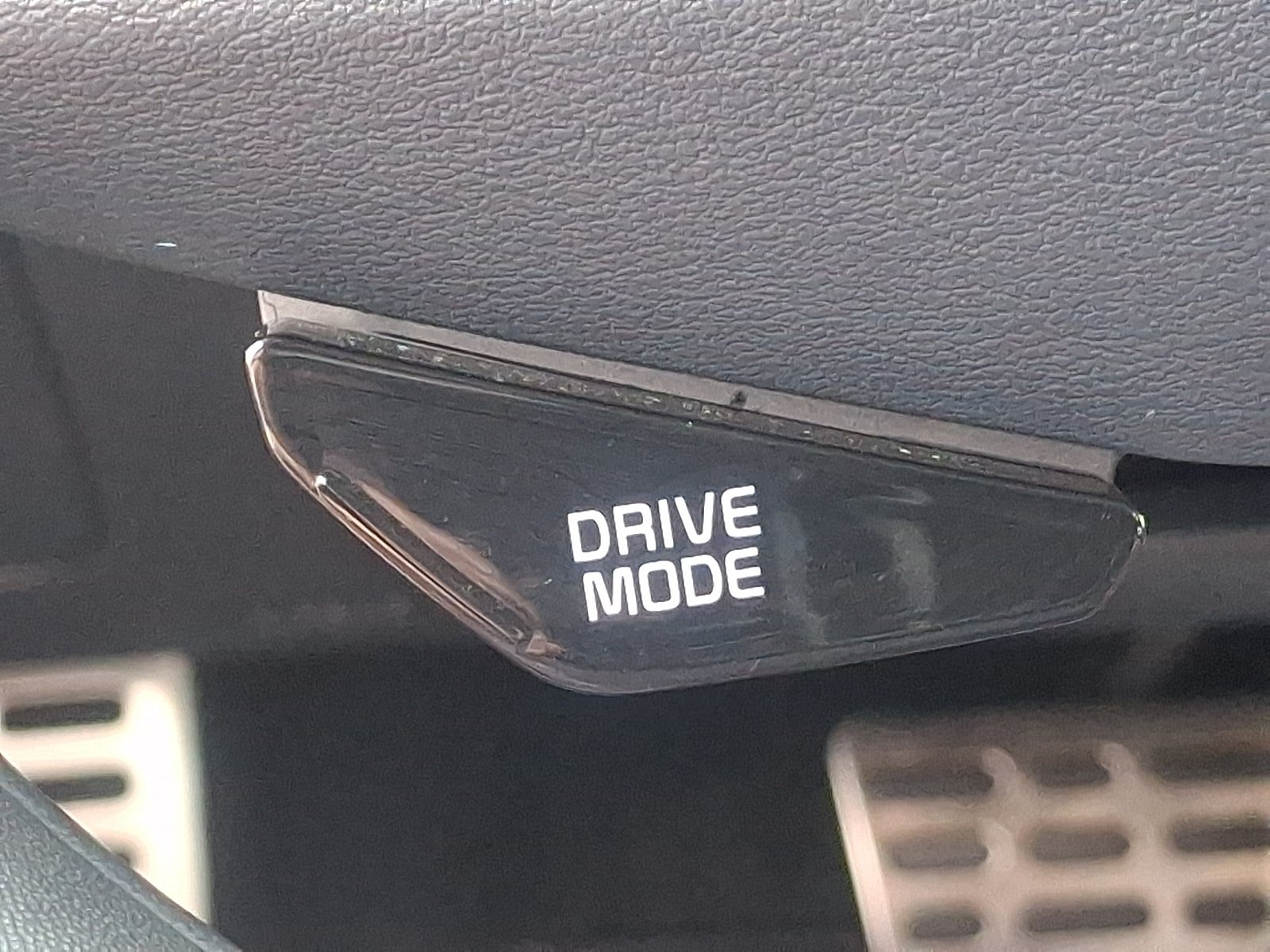 Used 2025 Kia Niro SX Touring FWD image 26