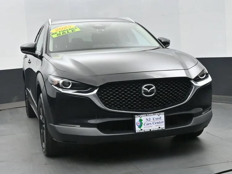 Used 2025 MAZDA CX-30 AWD 2.5 S w/ Select Sport Pkg image 3