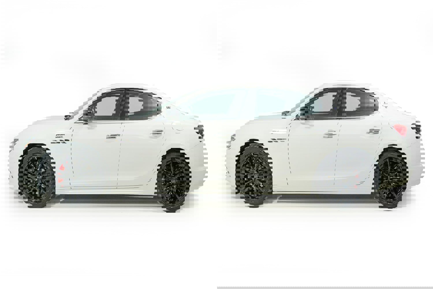 Used 2024 Maserati Ghibli Modena Ultima Q4 image 3