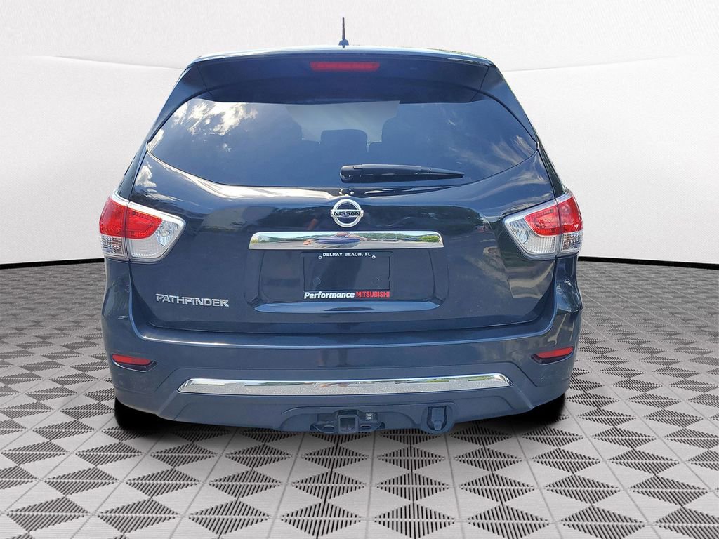 Used 2015 Nissan Pathfinder S FWD image 5