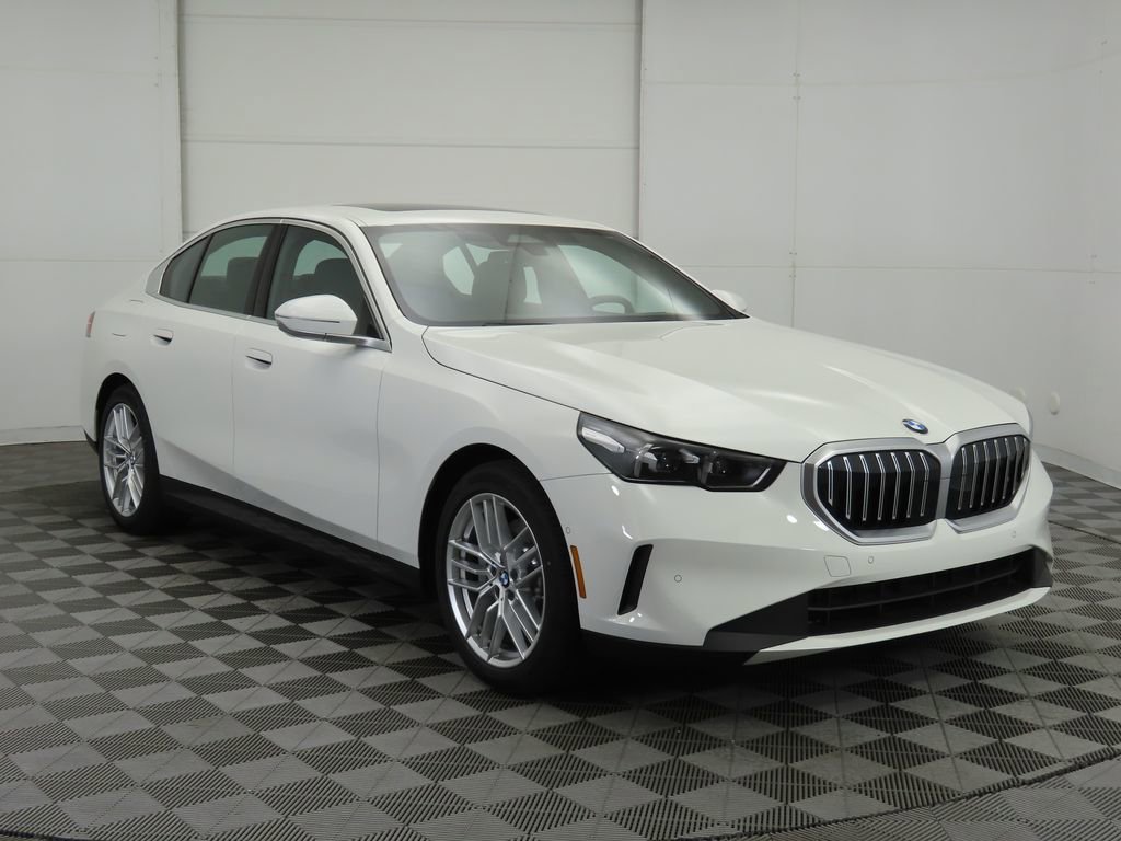 Certified 2025 BMW 530i 530i image 4