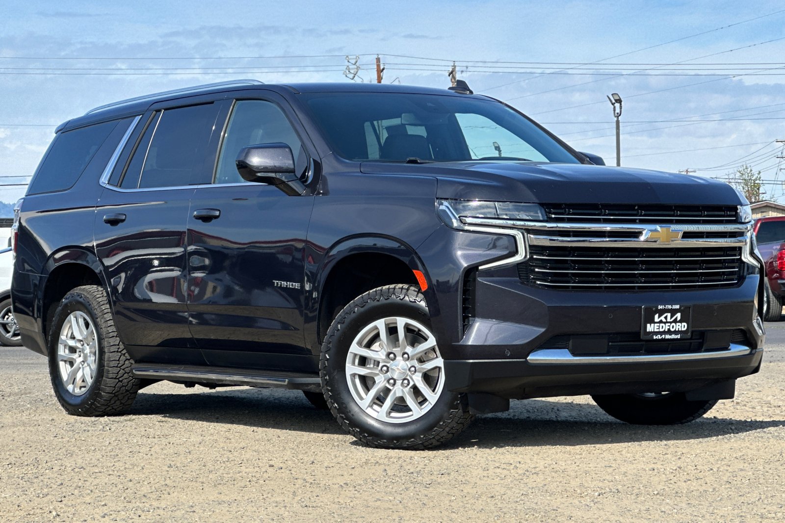Used 2024 Chevrolet Tahoe LT AWD/4WD image 2