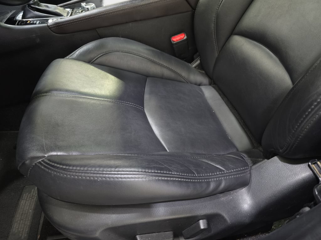 Used 2018 MAZDA MAZDA3 Touring FWD image 28
