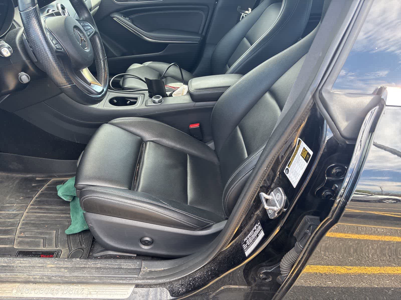 Used 2019 Mercedes-Benz CLA 250 4MATIC image 3