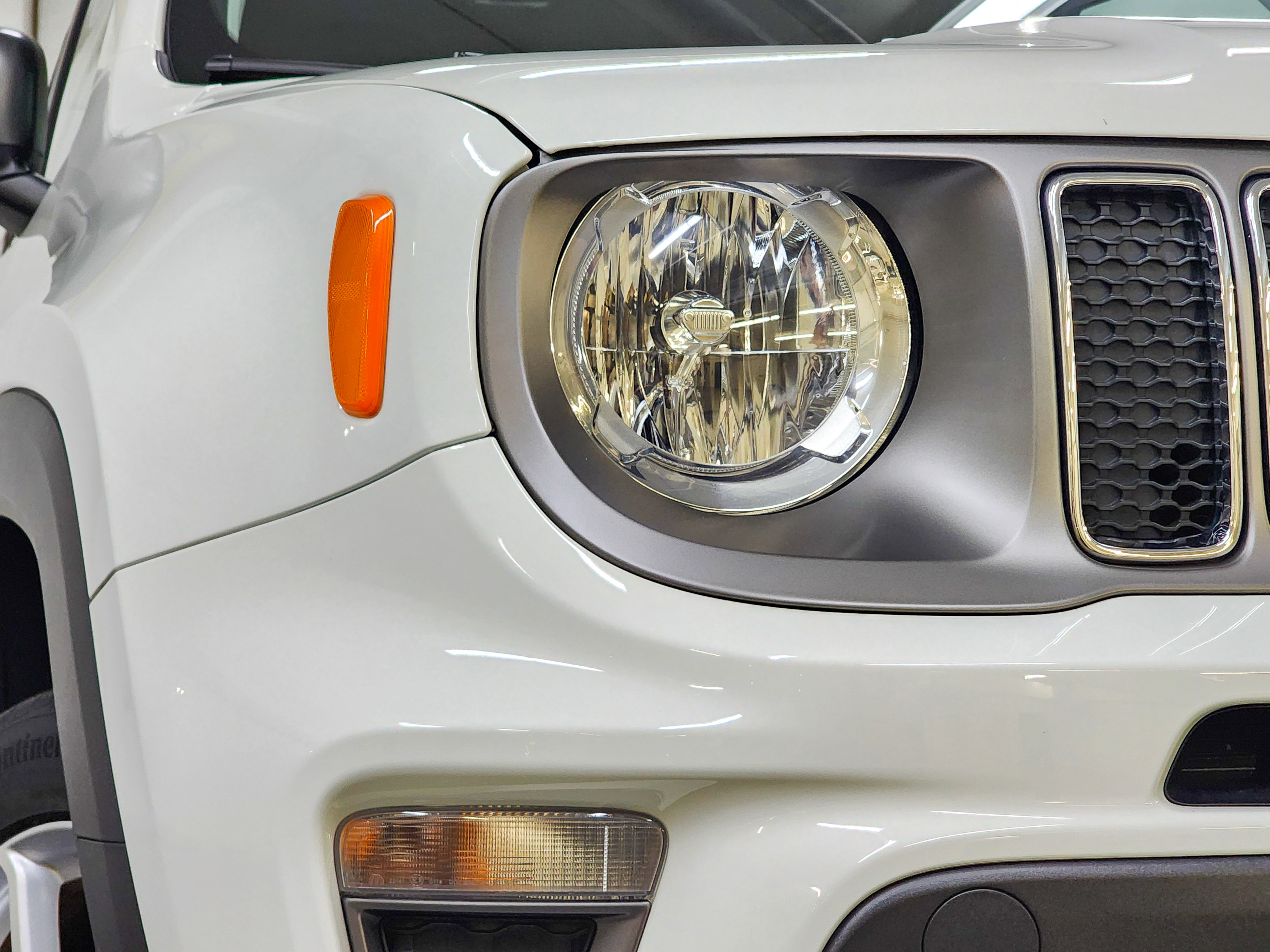 Used 2021 Jeep Renegade Limited image 14