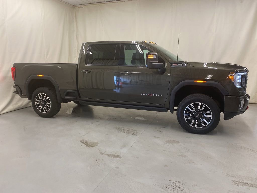 Used 2023 GMC Sierra 2500 AT4 w/ AT4 Premium Plus Package image 9
