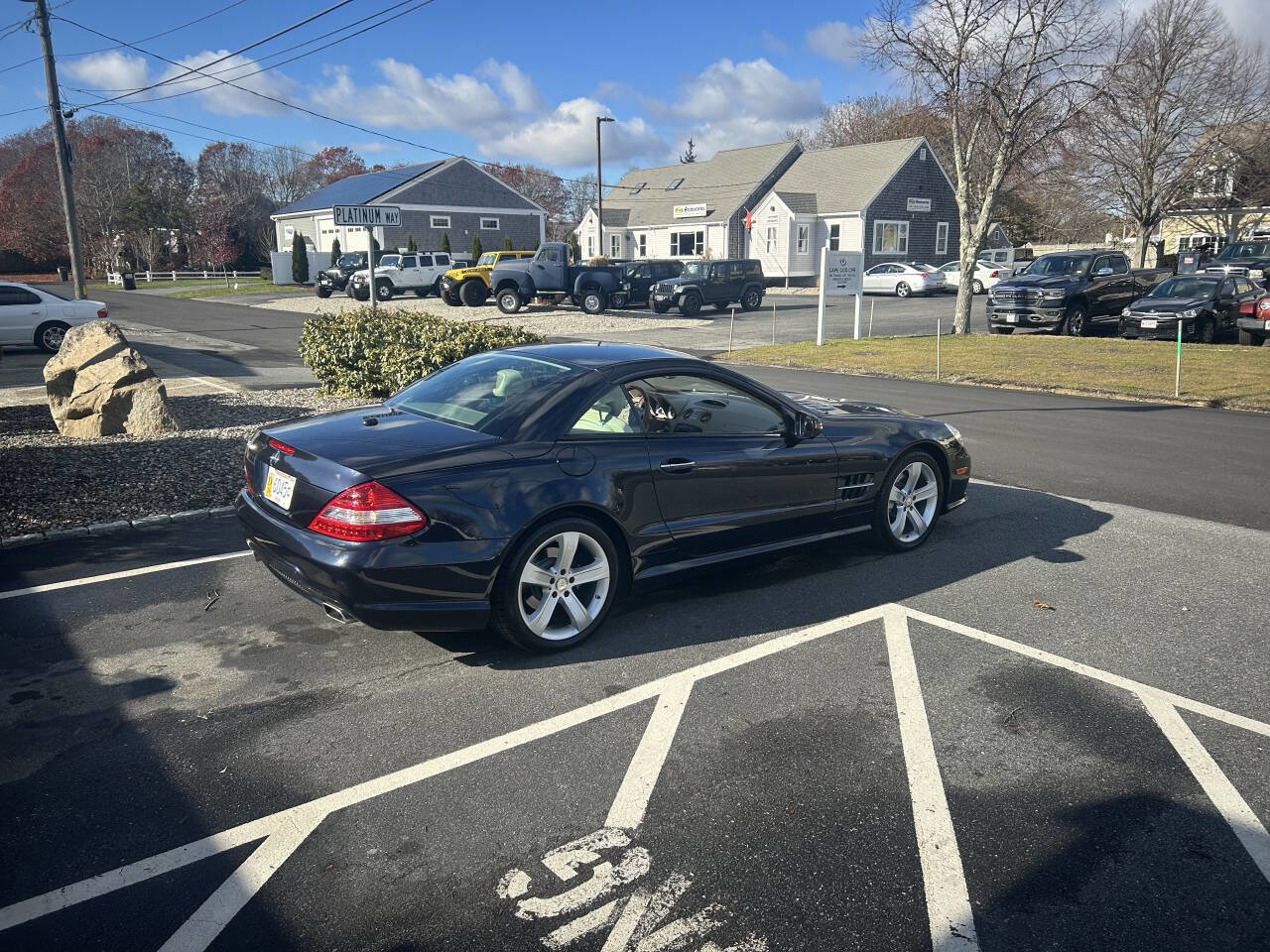 Used 2009 Mercedes-Benz SL 550 image 6