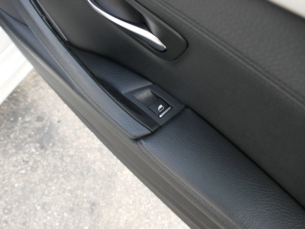Used 2014 BMW 528i Sedan RWD image 27