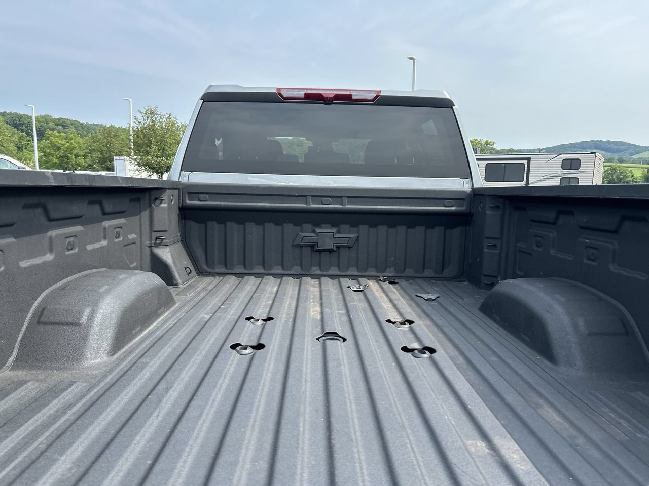 Used 2025 Chevrolet Silverado 2500 LT w/ All Star Edition AWD/4WD image 9