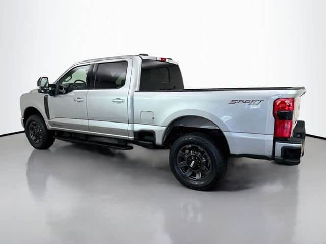 Used 2024 Ford F350 Lariat w/ Lariat Ultimate Package AWD/4WD image 5