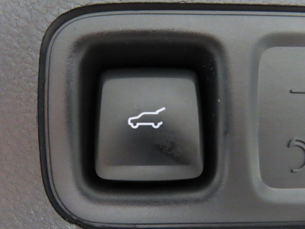 Used 2024 Lincoln Navigator L Reserve w/ Equipment Group 201A image 38