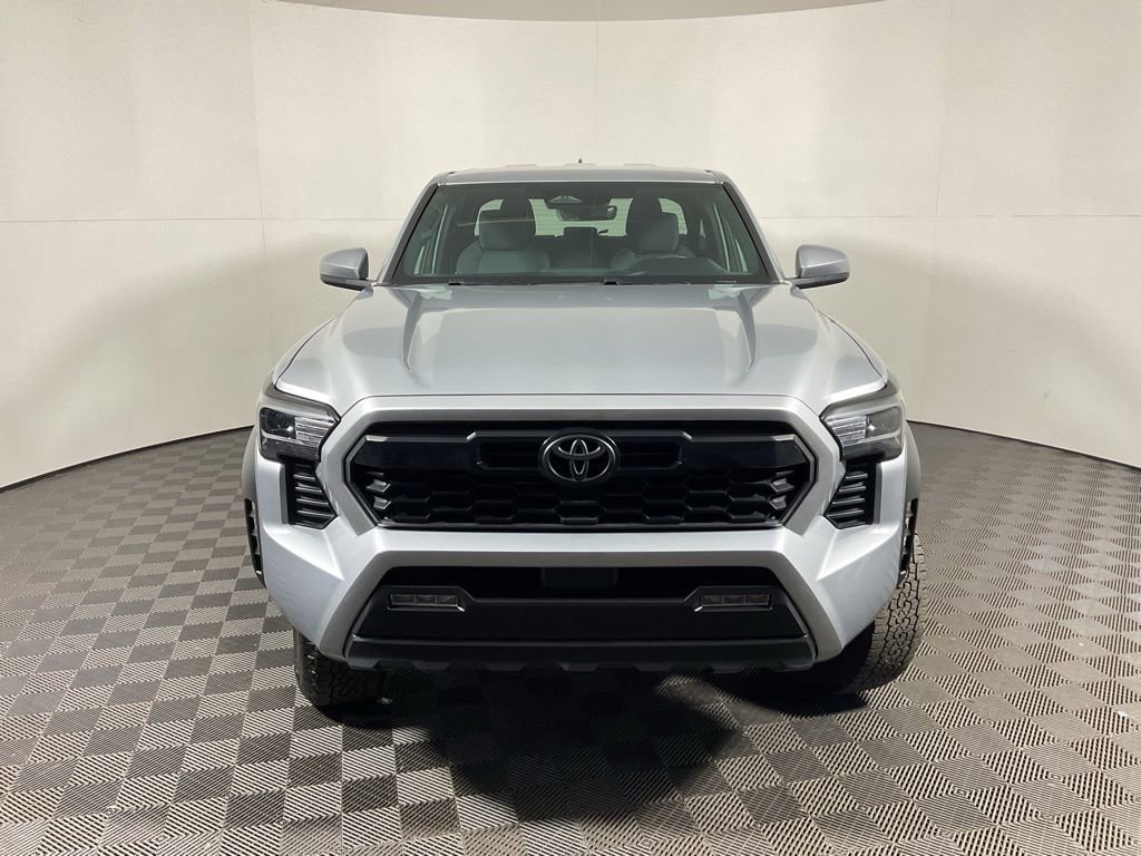 Used 2024 Toyota Tacoma TRD Off-Road image 7