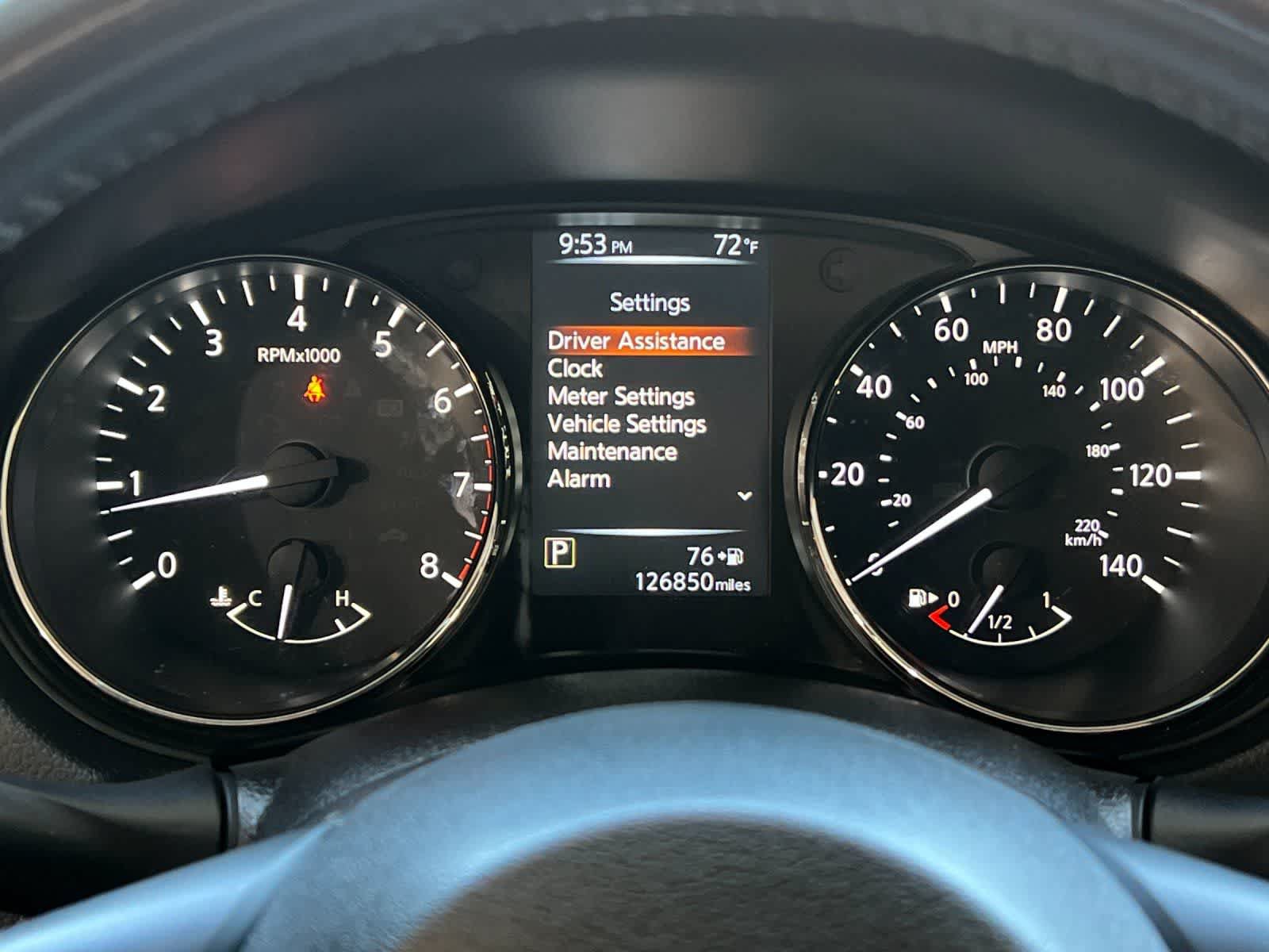 Used 2017 Nissan Rogue SV FWD image 24