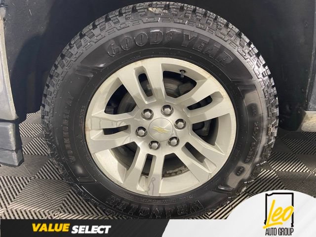 Used 2017 Chevrolet Silverado 1500 LT w/ All Star Edition AWD/4WD image 23