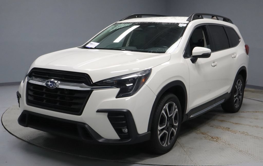 Used 2023 Subaru Ascent Limited AWD/4WD image 8