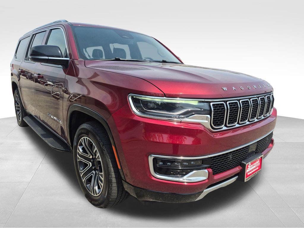 Used 2024 Jeep Wagoneer L Series II w/ Flexible Seating Group AWD/4WD image 5