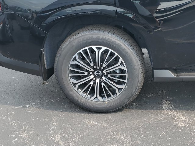 New 2026 Nissan Armada SL w/ Captain's Chari Seat Package AWD/4WD image 10