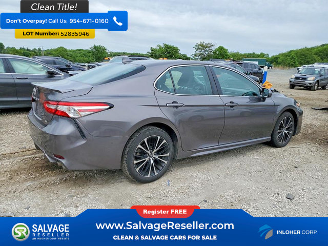 Used 2020 Toyota Camry SE FWD image 4
