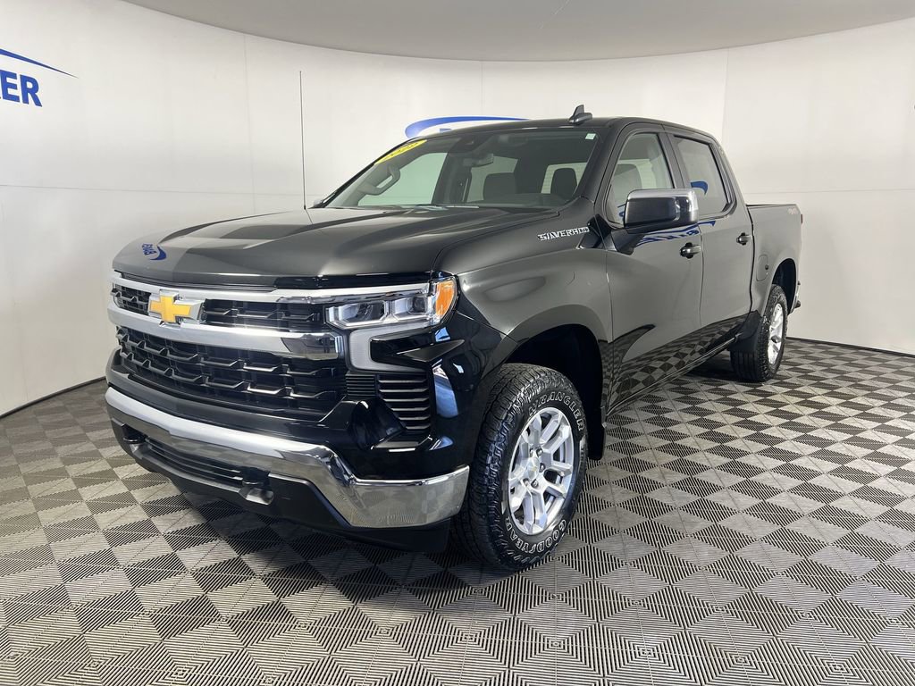 Certified 2022 Chevrolet Silverado 1500 LT AWD/4WD image 1