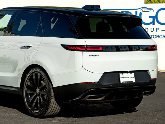 Certified 2024 Land Rover Range Rover Sport SE AWD/4WD image 10