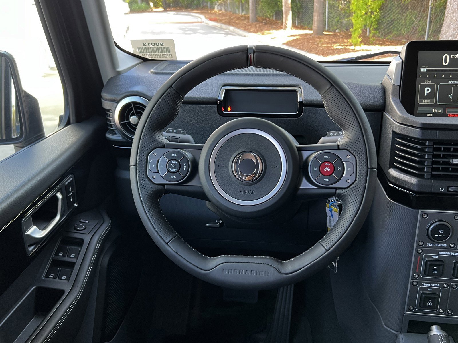 New 2025 INEOS Grenadier Fieldmaster Edition image 25