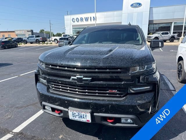 Used 2022 Chevrolet Silverado 1500 LT Trail Boss w/ LT Trail Boss Premium Package AWD/4WD image 2