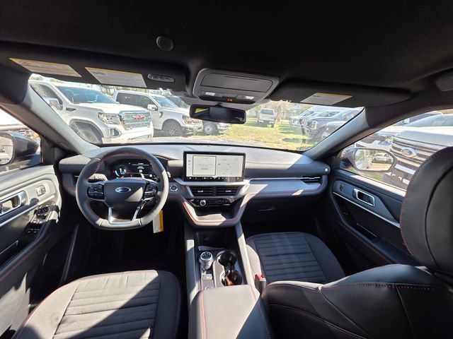 New 2026 Ford Explorer ST-Line w/ ST-Line Street Pack image 13