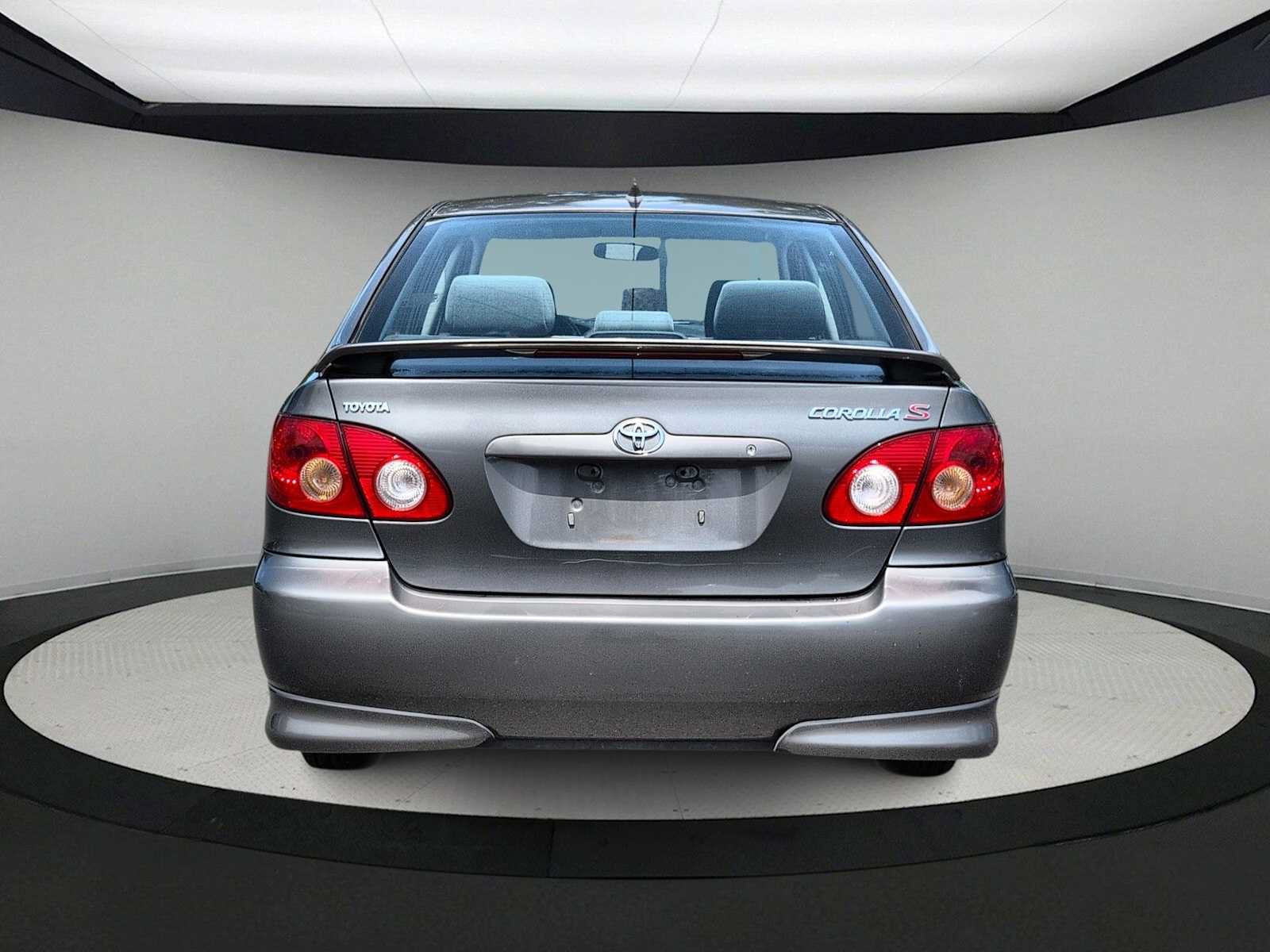 Used 2005 Toyota Corolla FWD image 7