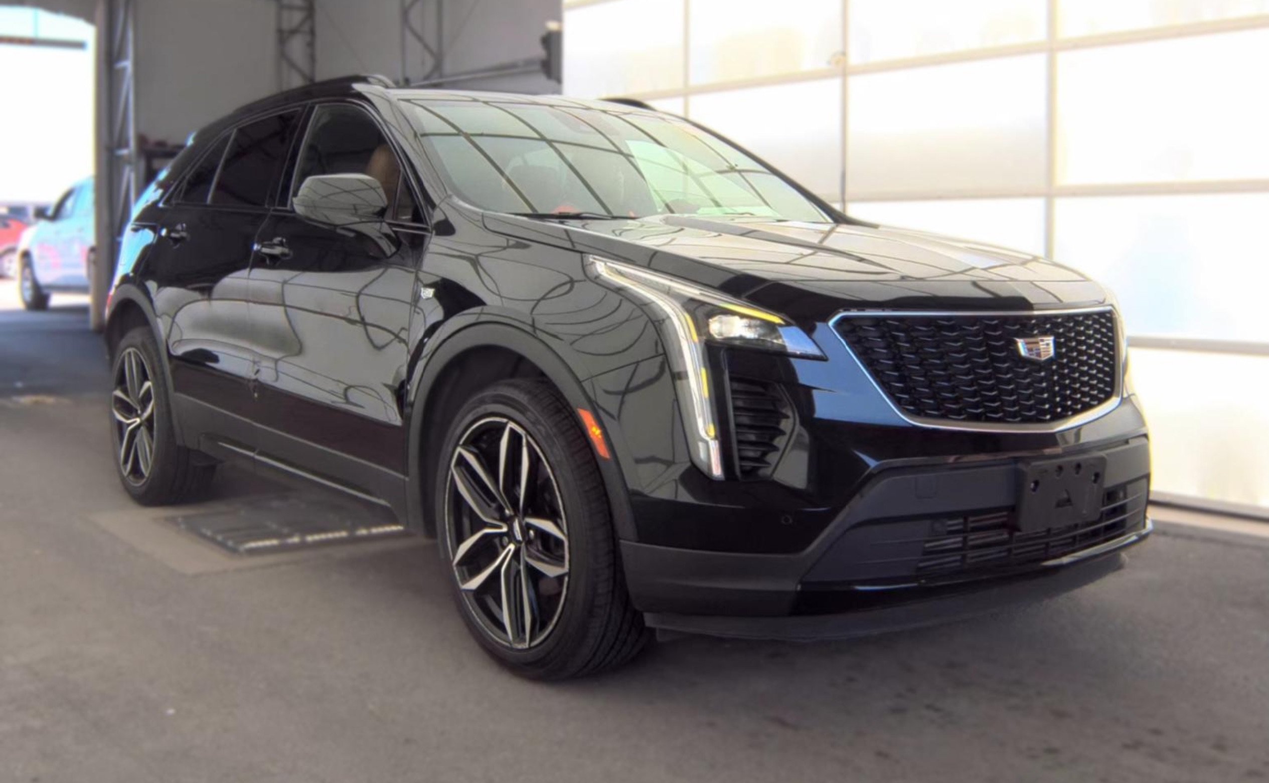 Used 2020 Cadillac XT4 Sport AWD/4WD image 3