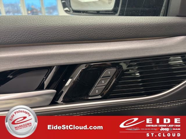 New 2026 Jeep Grand Wagoneer L Limited image 20