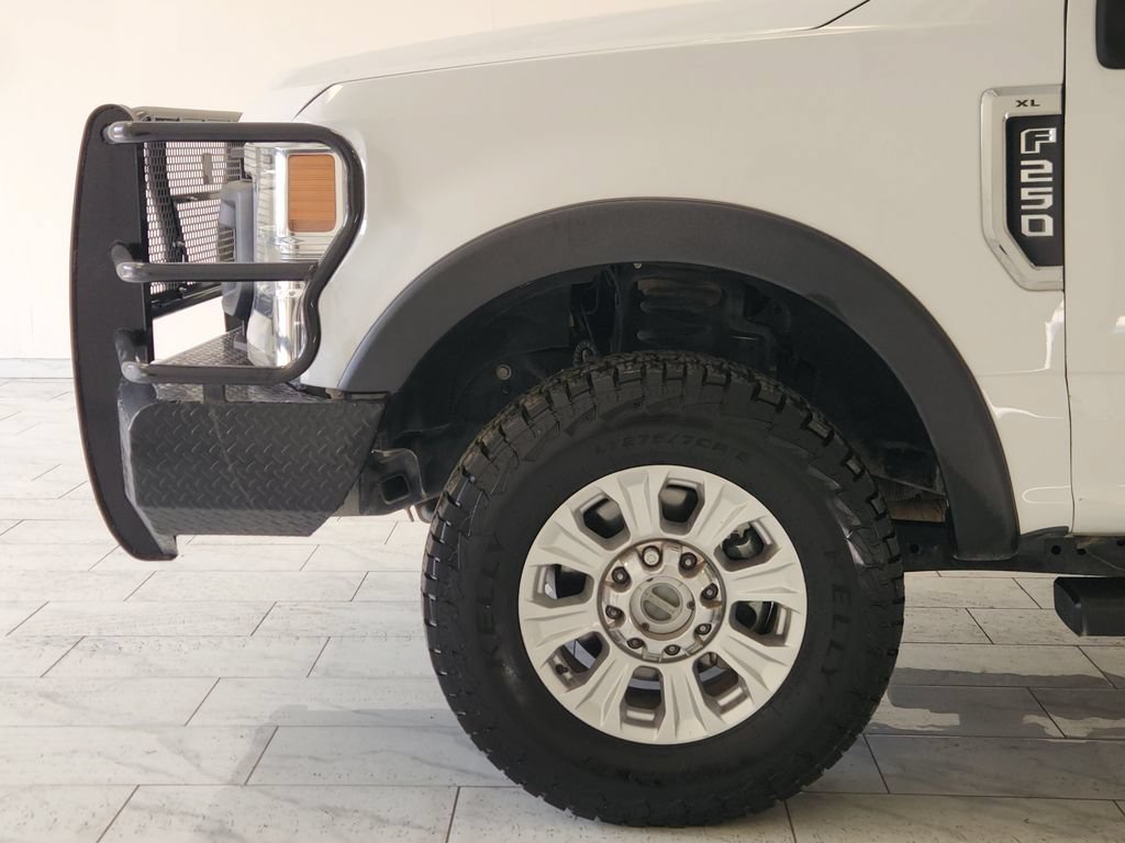 Used 2021 Ford F250 XL w/ Power Equipment Group AWD/4WD image 8