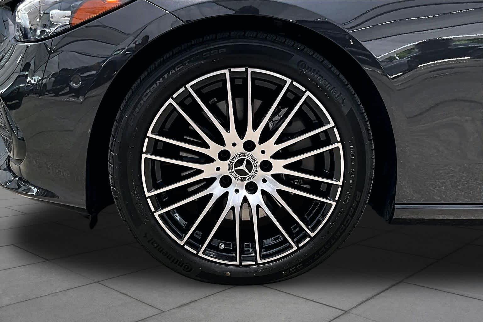 Certified 2026 Mercedes-Benz C 300 4MATIC Sedan image 11