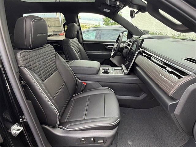 New 2025 GMC Sierra EV Denali image 19