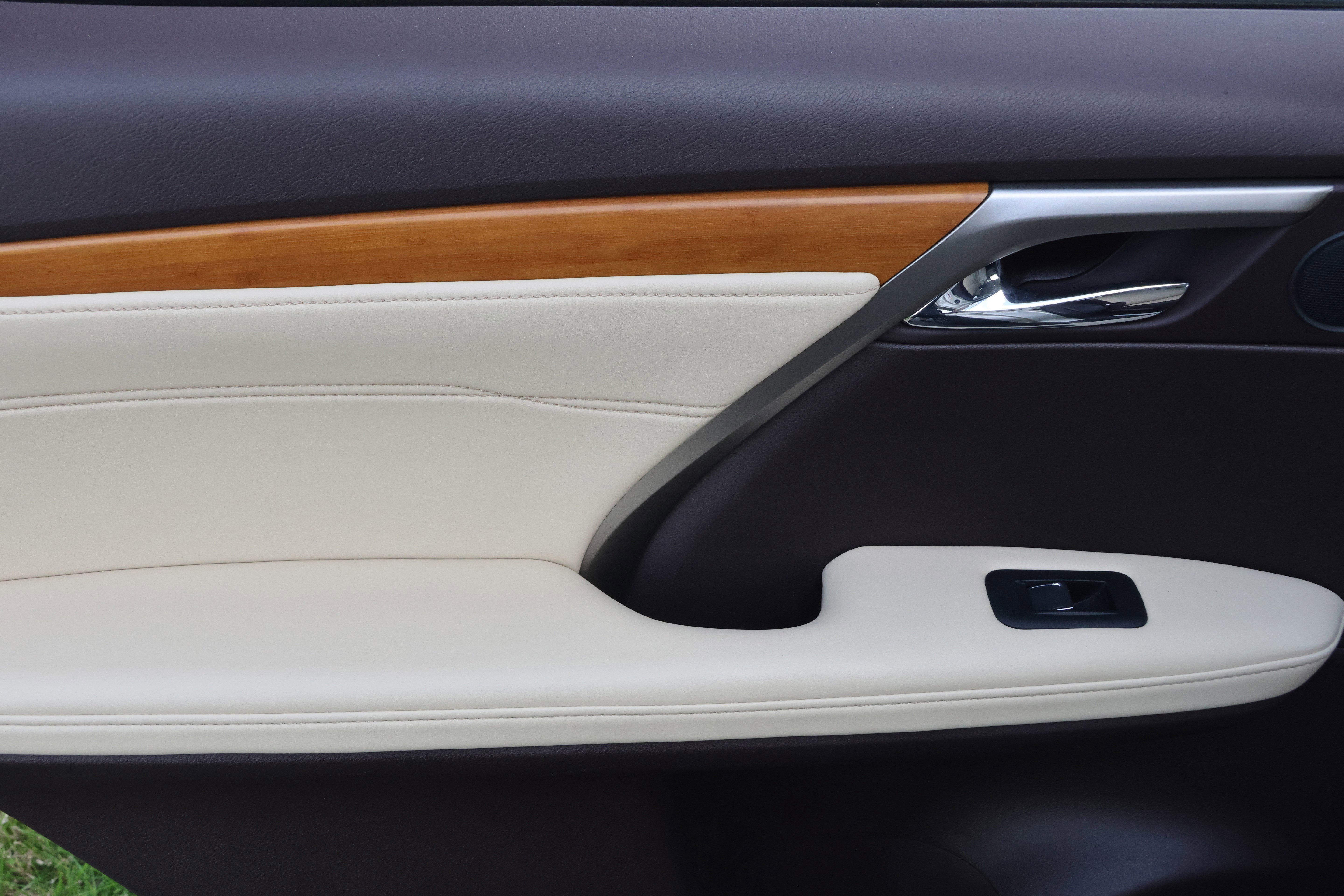 Used 2019 Lexus RX 350 FWD w/ Premium Package image 34