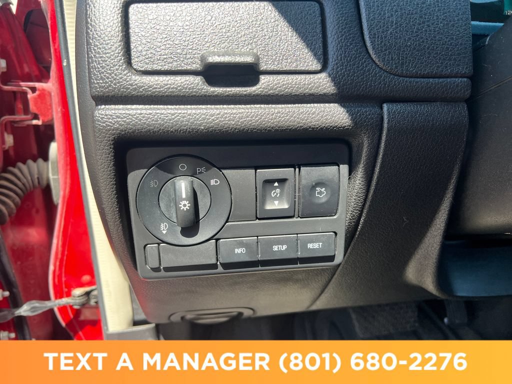 Used 2010 Ford Fusion SE FWD image 16
