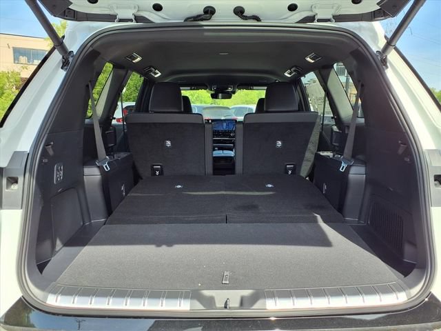 New 2026 Lexus TX 500h AWD image 35