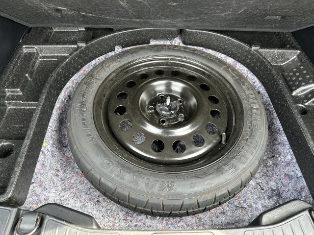 Used 2022 Ford Escape Titanium AWD/4WD image 36