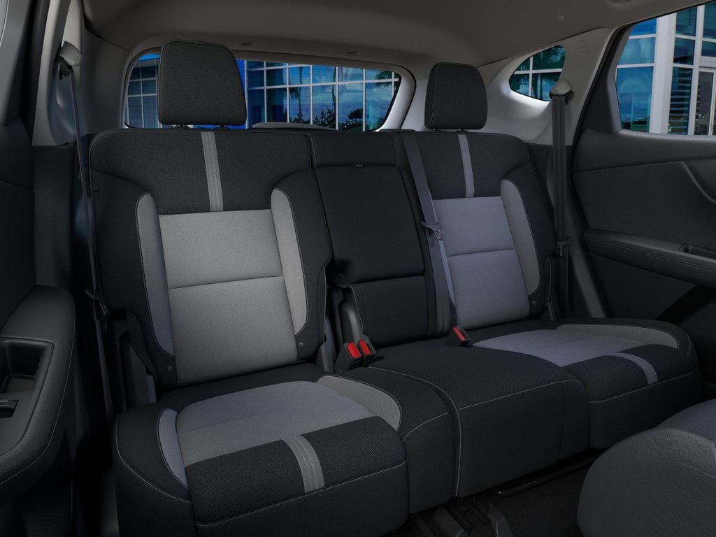 New 2025 Chevrolet Blazer LT FWD image 17